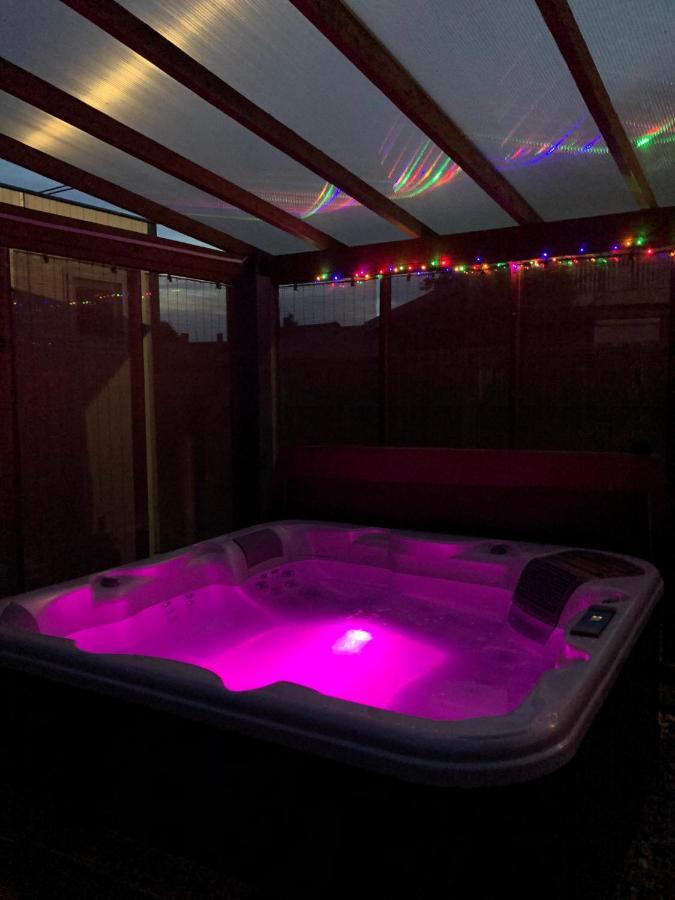 Green Corner Wellness Püspökladány Dış mekan fotoğraf